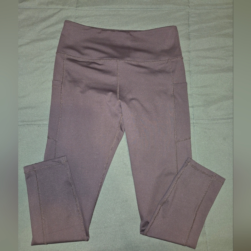 Zyia brown 7/8 leggings